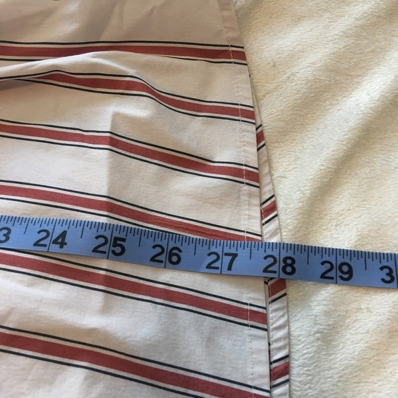 Lane Bryant Cream Wrap Blouse with V-Neck and Fitted Style - Picture 11 of 11